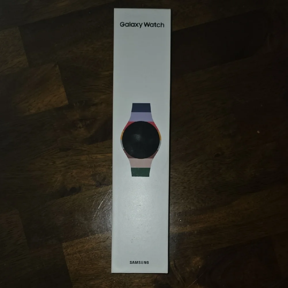 Samsung Black Smartwatch Sleek Design Advanced Features